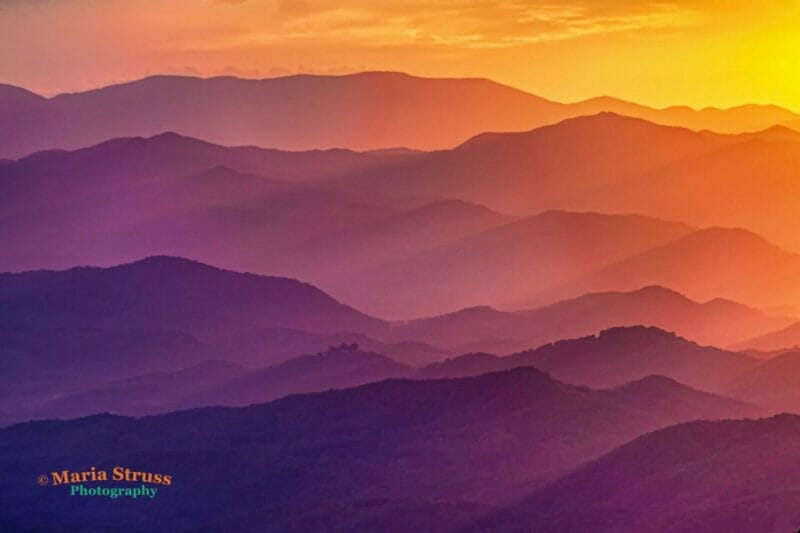 photo os sunset over a mountain ridge off the Blue Ridge Parkway in North Carolina